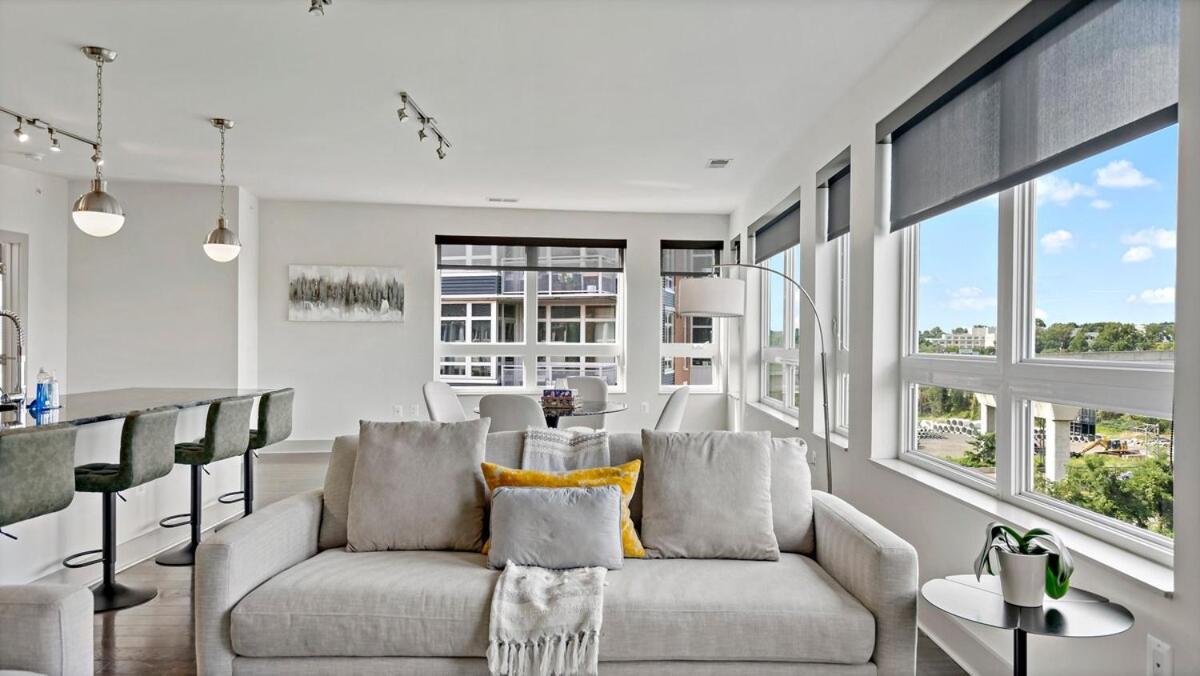 Hala Tysons Aparthotel McLean Exteriör bild