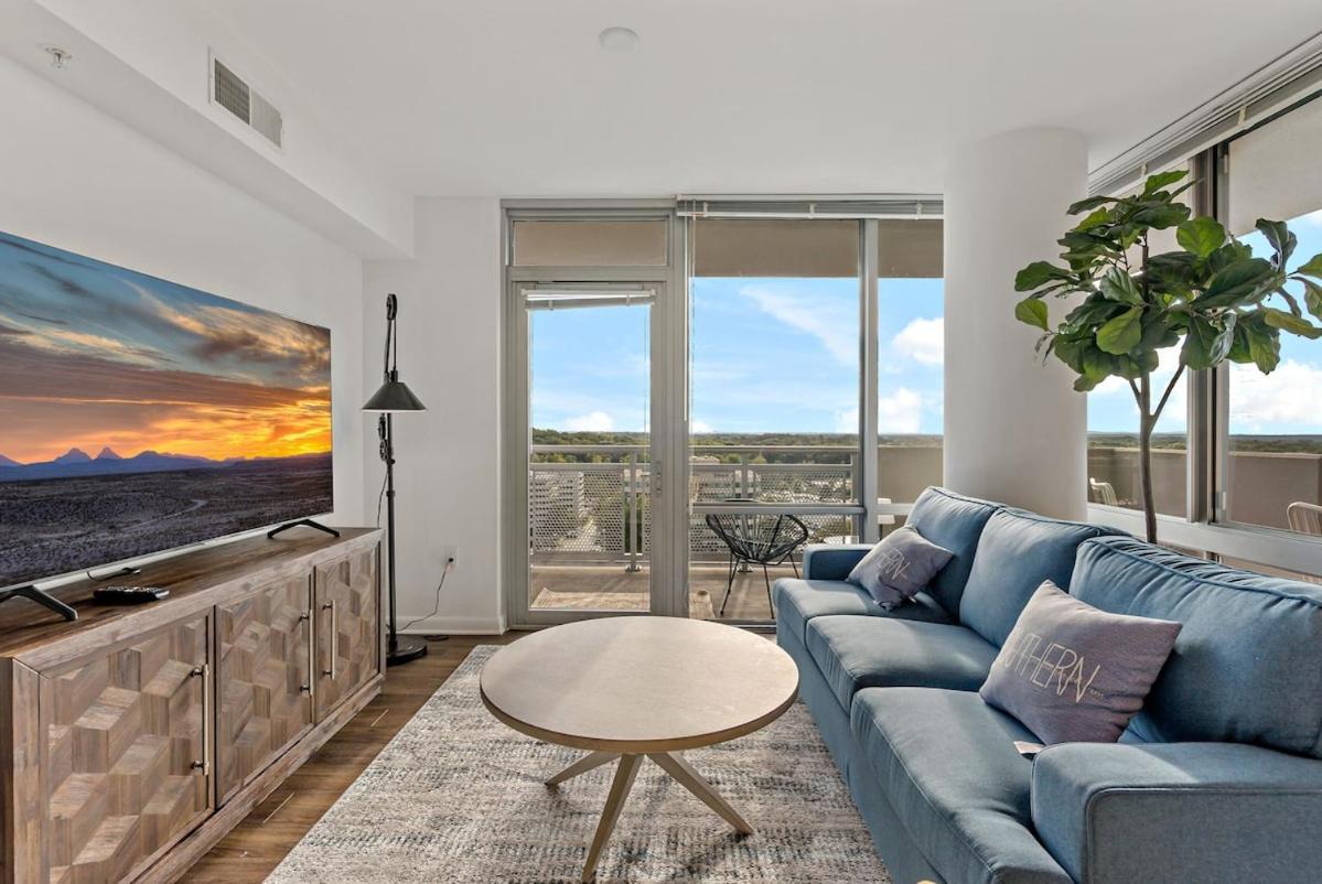 Hala Tysons Aparthotel McLean Exteriör bild